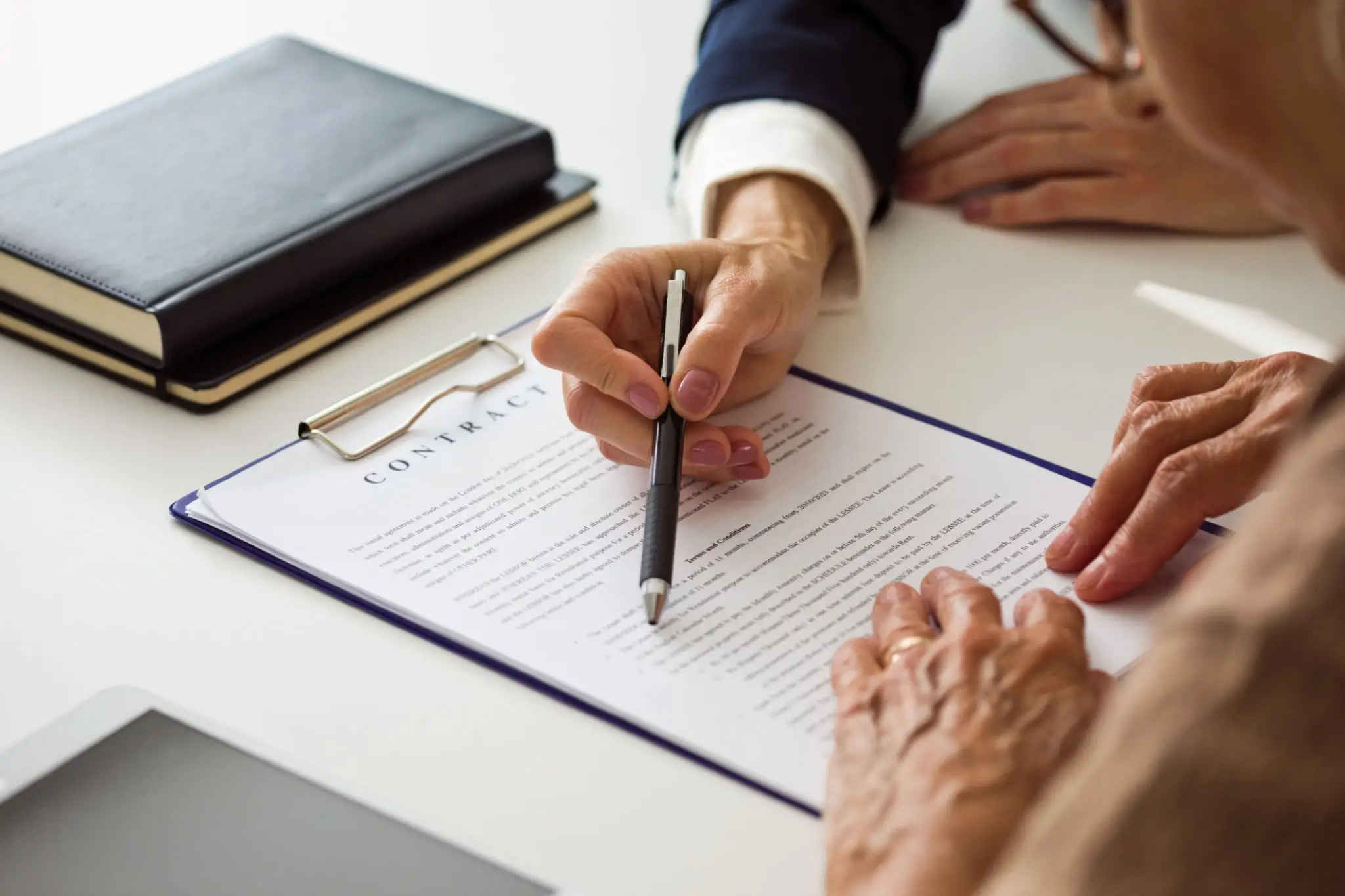 Commercial underwriting memo automation